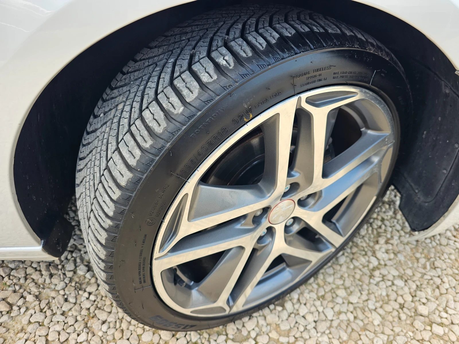 Peugeot 308 1.6HDI, 120к.с., Allure , снимка 14 - Автомобили и джипове - 54786097
