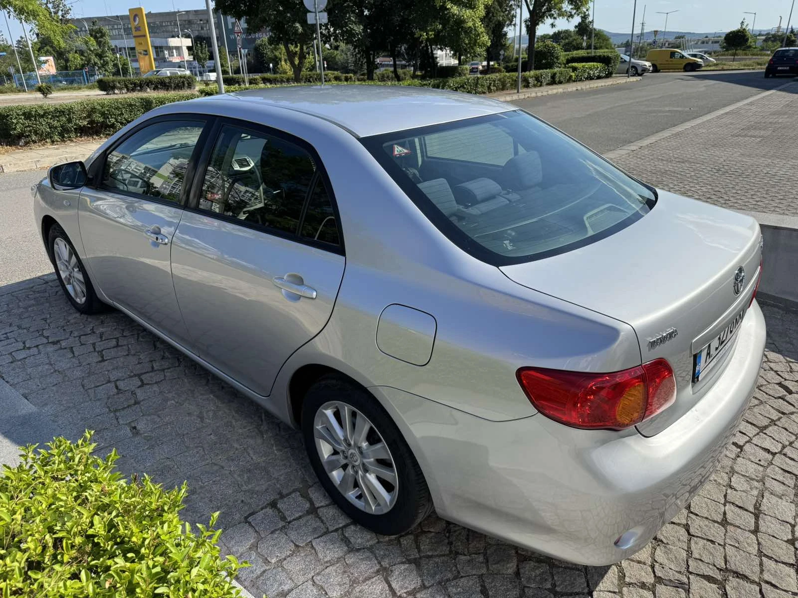 Toyota Corolla | Mobile.bg � ����������� 2