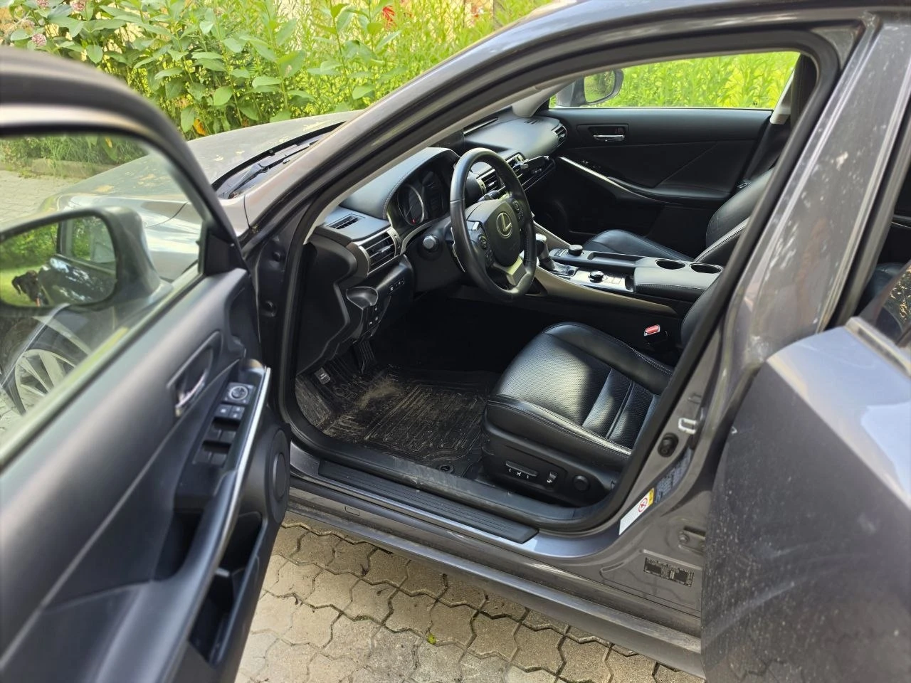 Lexus IS 250, снимка 10 - Автомобили и джипове - 55365784