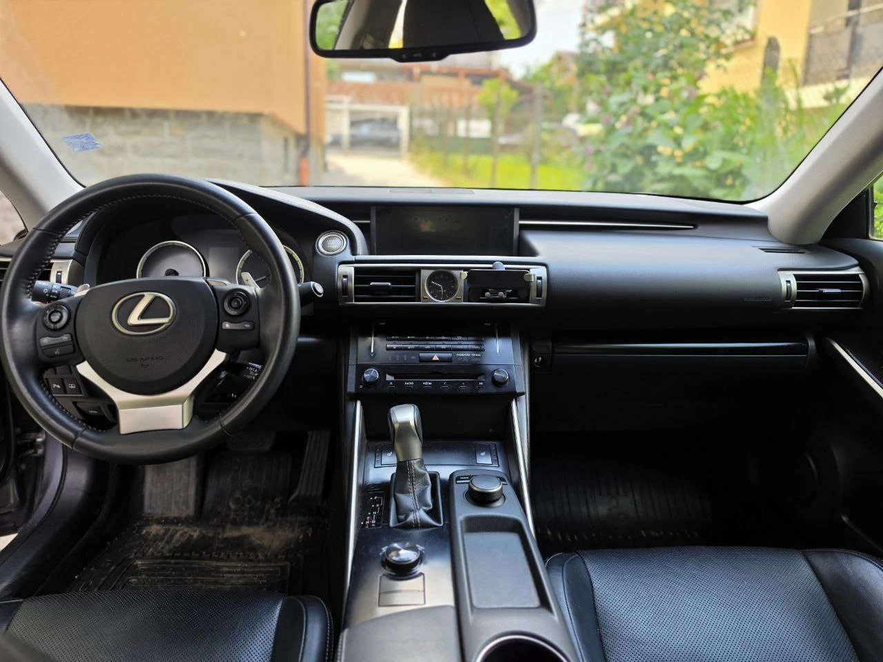 Lexus IS 250, снимка 6 - Автомобили и джипове - 55365784