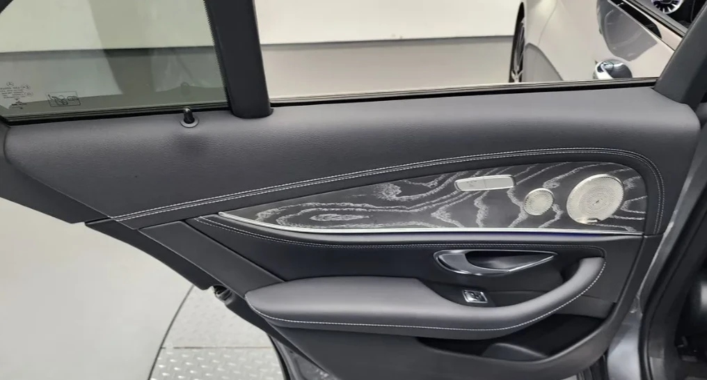 Mercedes-Benz E 350 * AMG Line* �����* HUD* 360* Pano* Hi-Pass*  | Mobile.bg � ����������� 11