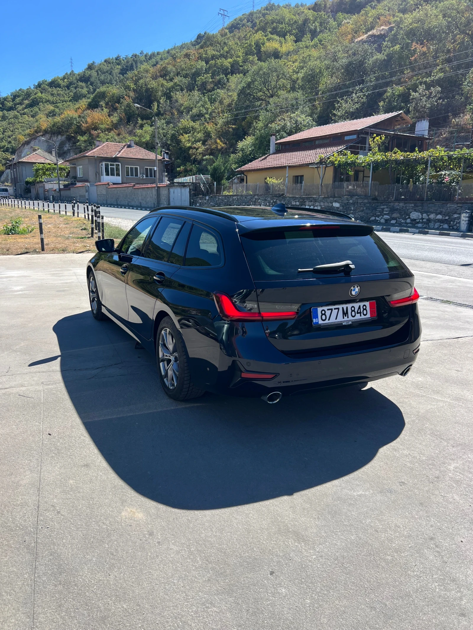 BMW 330 Sport Line , снимка 4 - Автомобили и джипове - 55972208