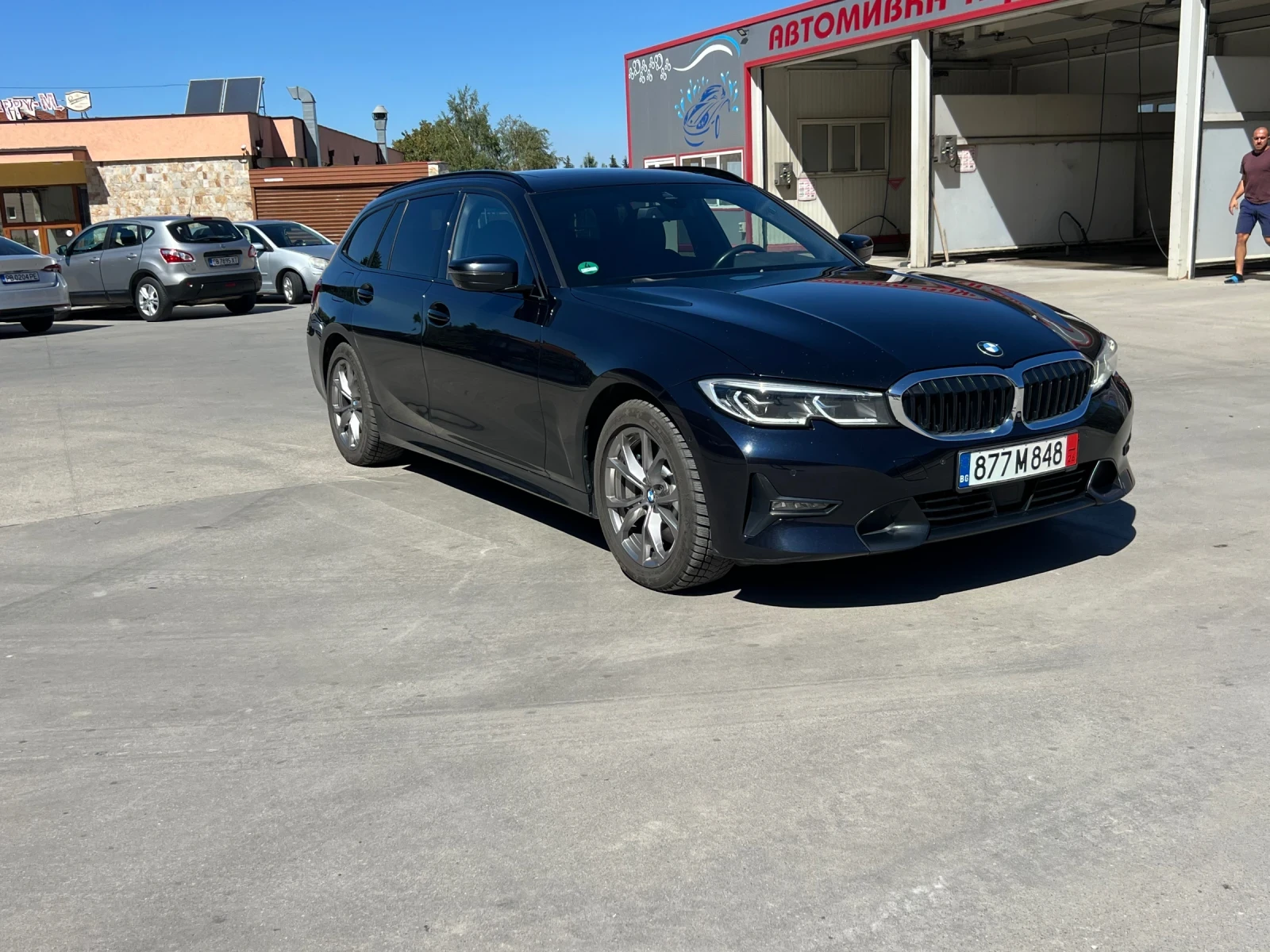 BMW 330 Sport Line , снимка 5 - Автомобили и джипове - 55972208