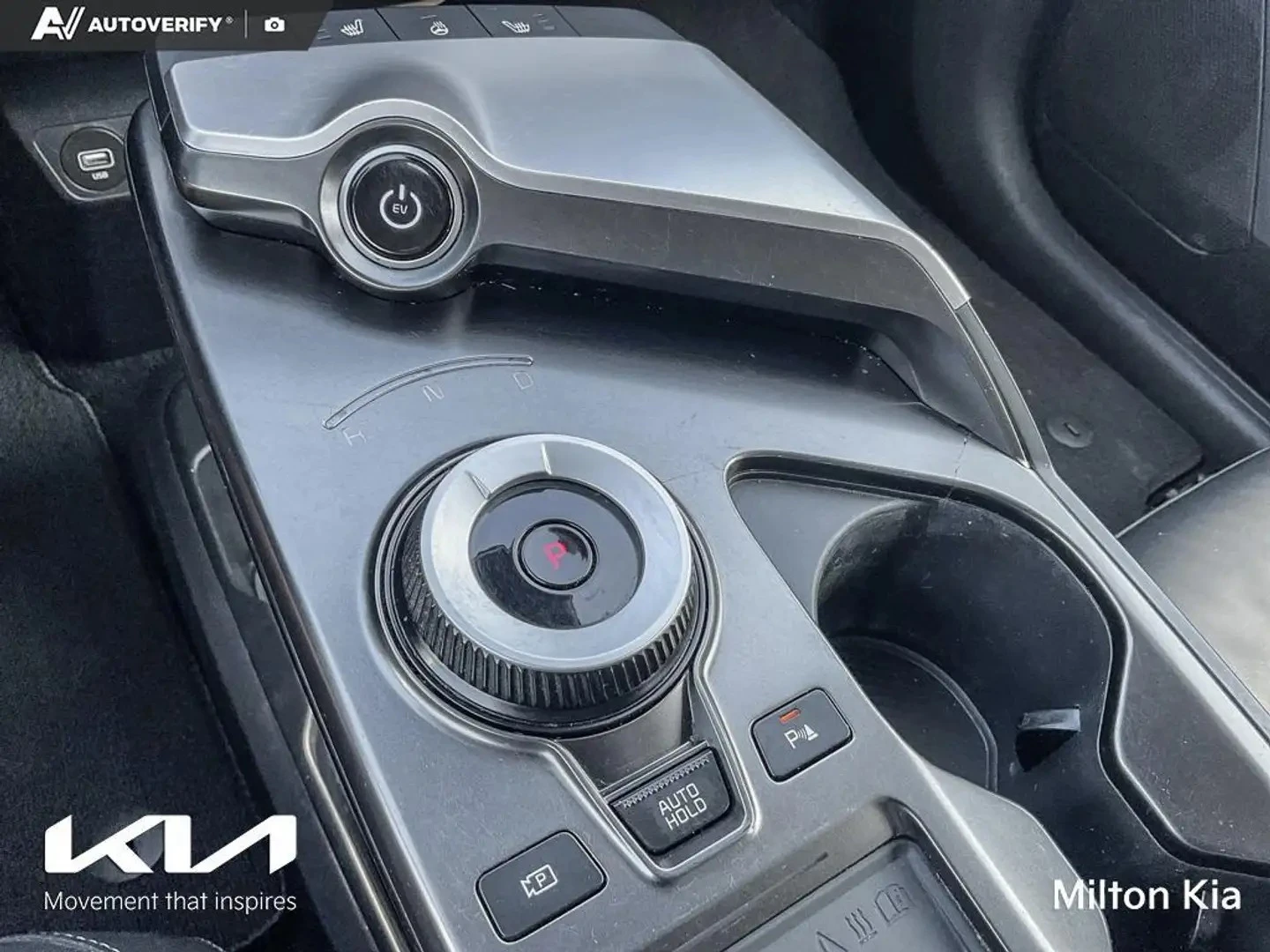 Kia EV6 2022* LONG RANGE* КРАЙНА ЦЕНА, снимка 12 - Автомобили и джипове - 56239429