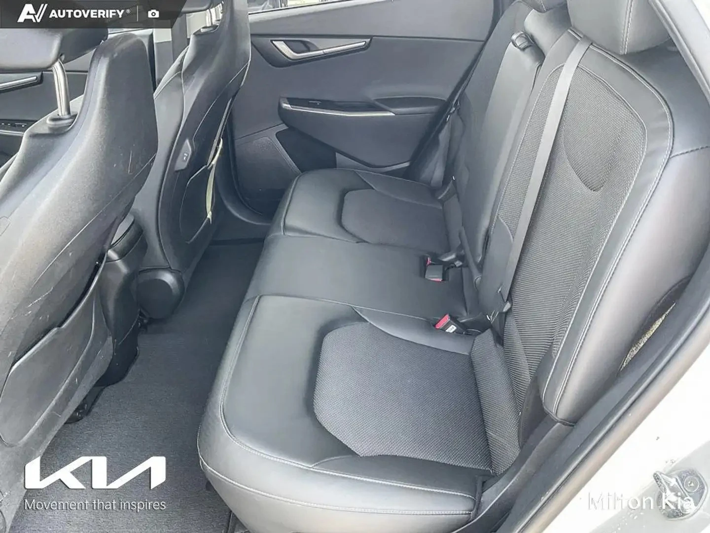 Kia EV6 2022* LONG RANGE* КРАЙНА ЦЕНА, снимка 16 - Автомобили и джипове - 56239429