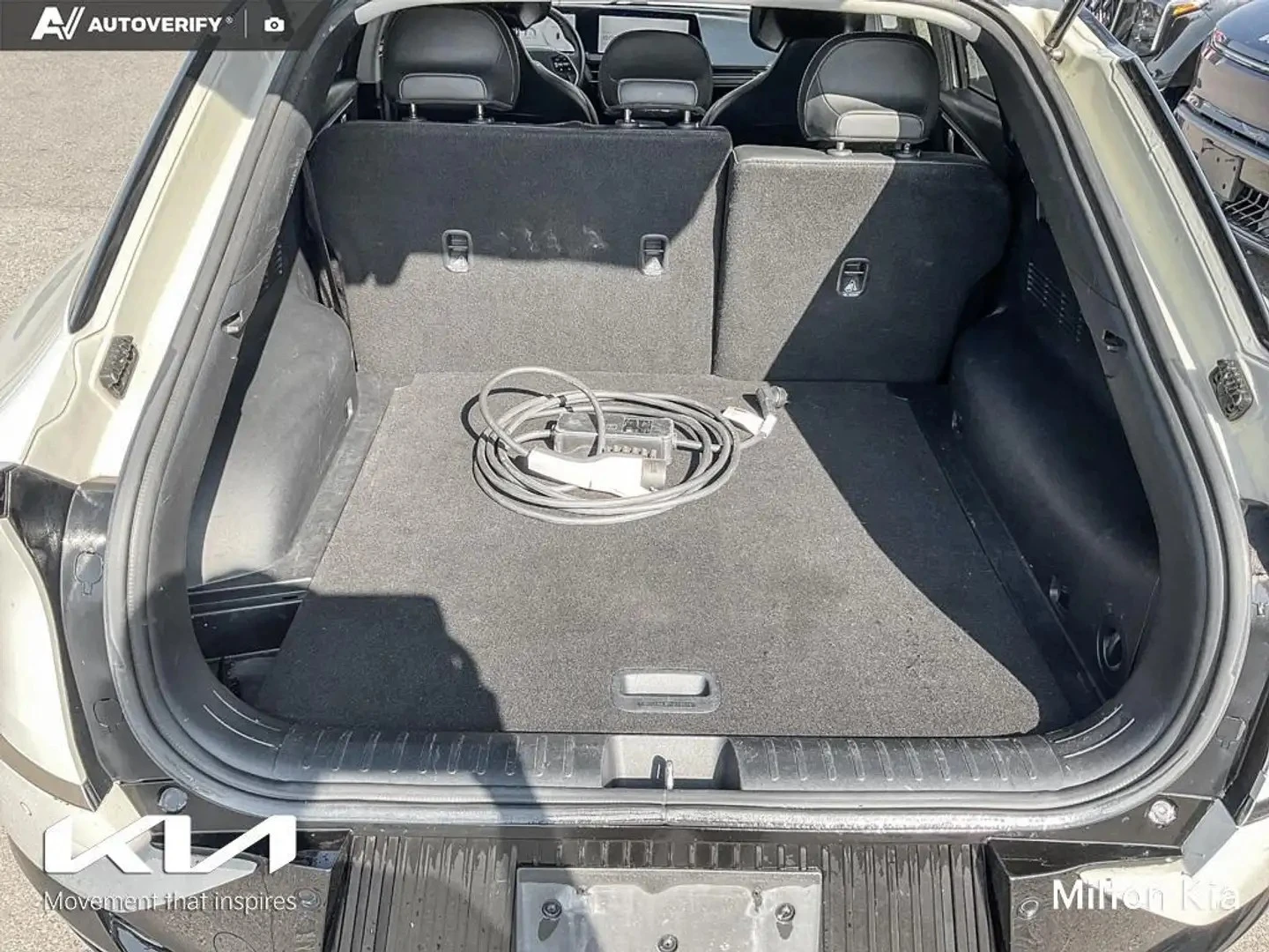 Kia EV6 2022* LONG RANGE* КРАЙНА ЦЕНА, снимка 17 - Автомобили и джипове - 56239429