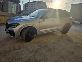 Обява за продажба на VW Touareg R-LINE Black Style ~Цена по договаряне - изображение 1