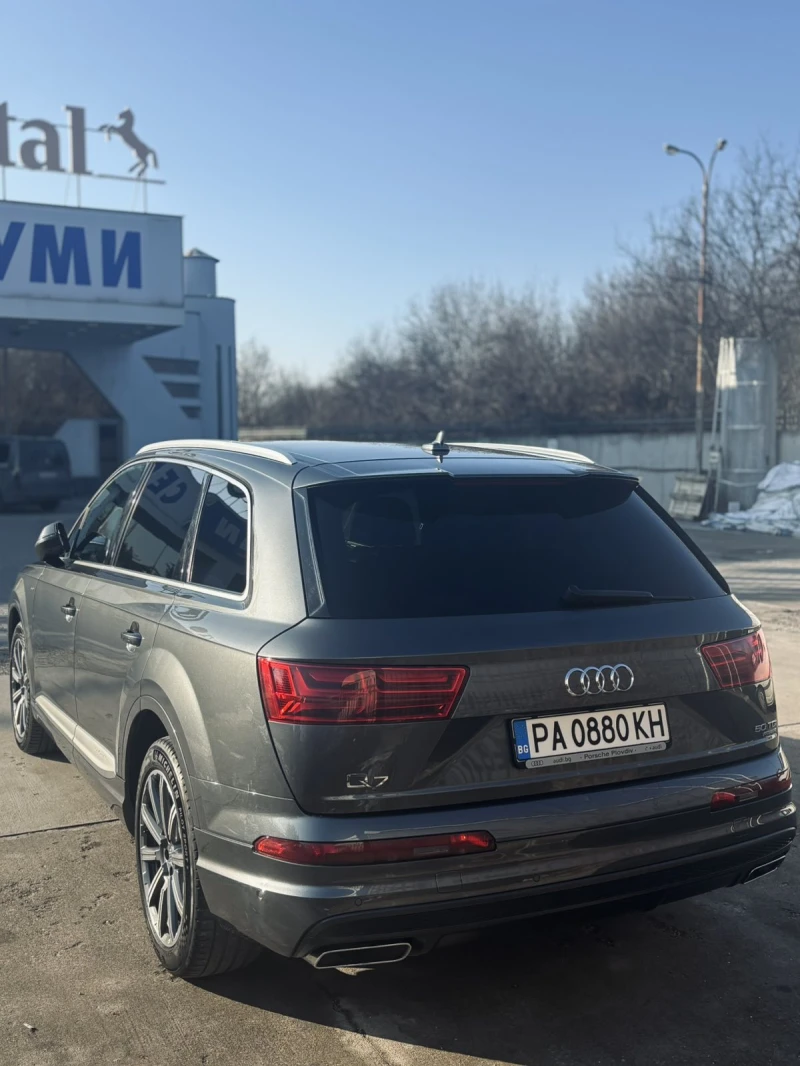 Audi Q7, снимка 8 - Автомобили и джипове - 48704322