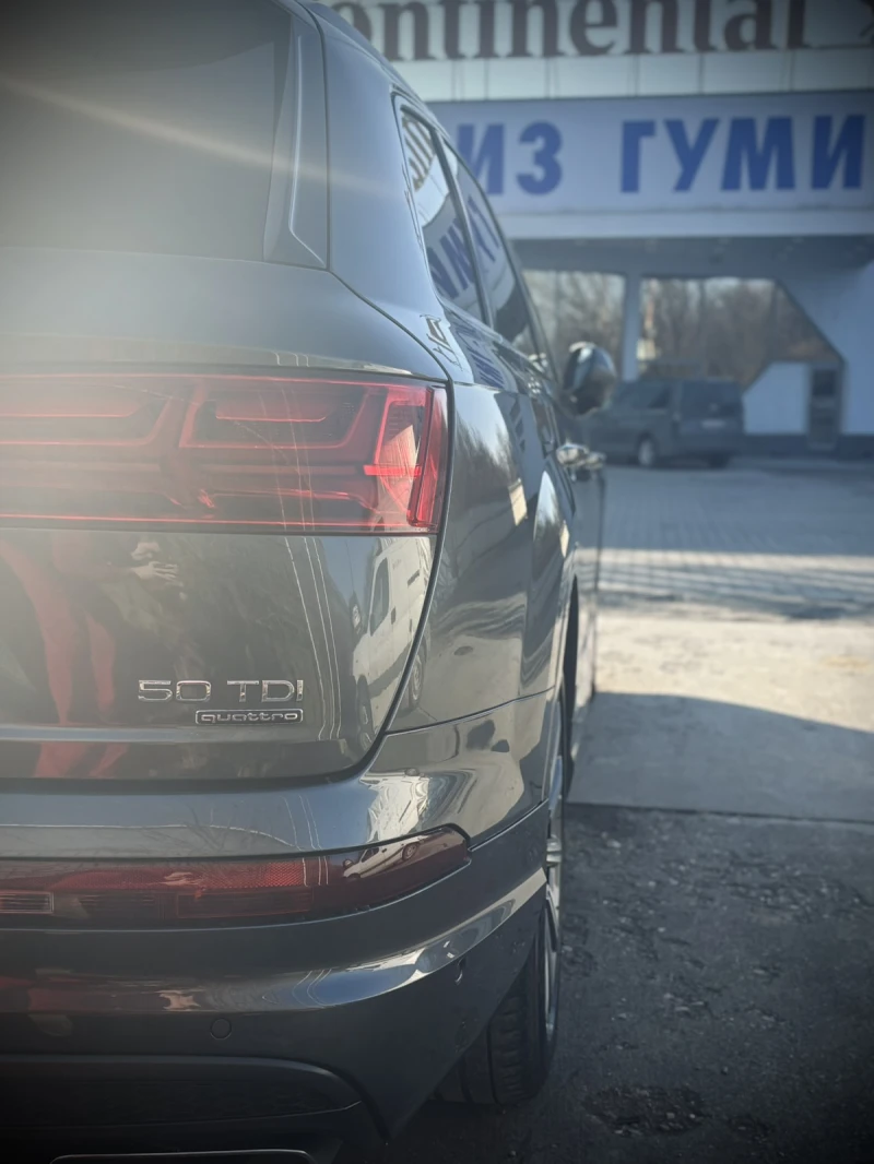 Audi Q7, снимка 6 - Автомобили и джипове - 48704322