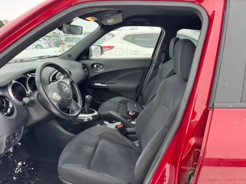 Nissan Juke 1.2 DIG-T N-CONNECTA 116ps, снимка 5 - Автомобили и джипове - 53571601