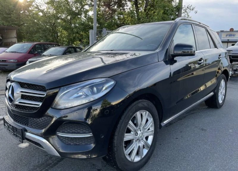 Mercedes-Benz GLE 43 AMG, снимка 2 - Автомобили и джипове - 38046915