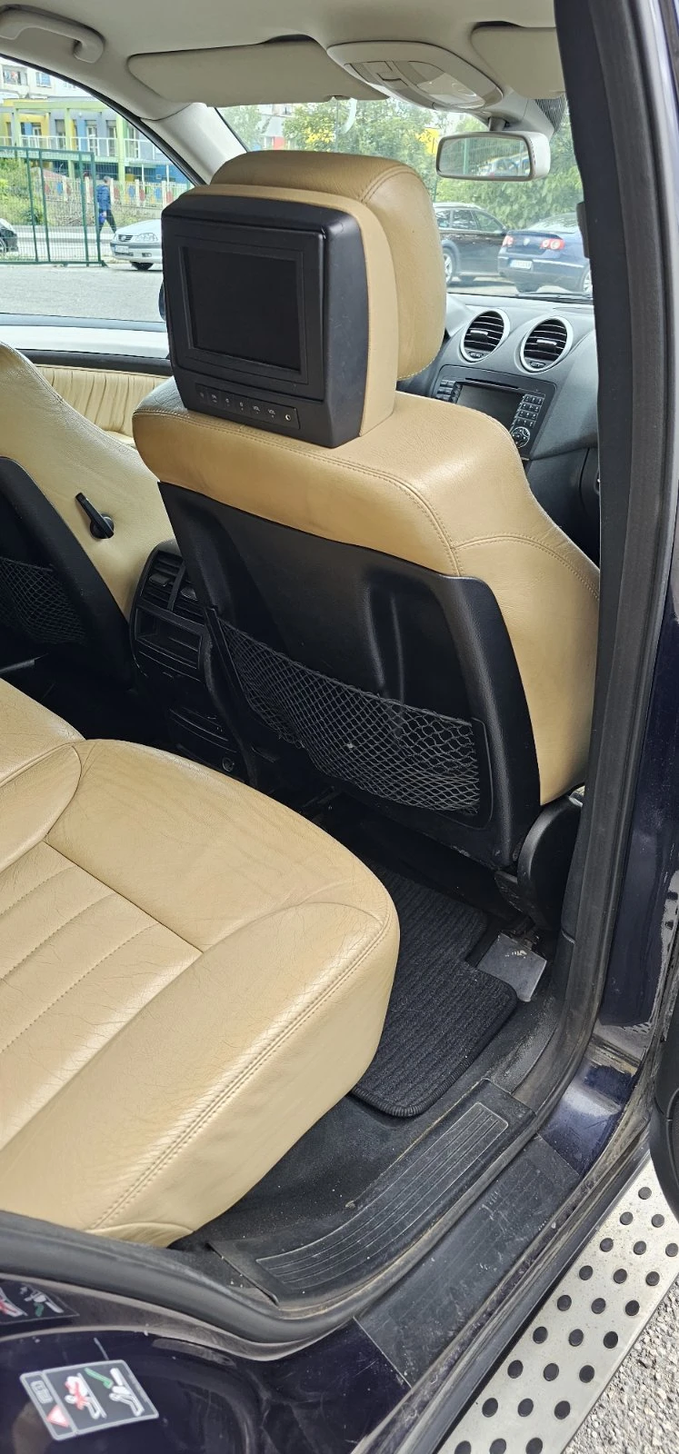 Mercedes-Benz ML 350 4 Matic НА ГАЗ, снимка 7 - Автомобили и джипове - 53029219