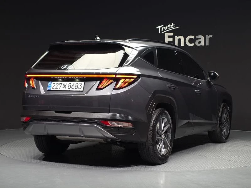 Hyundai Tucson Inspiration 2WD| 230к.с.| ВКЛ.ТЕХНОТЕСТ, снимка 2 - Автомобили и джипове - 55612243