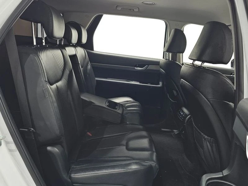 Hyundai Palisade 3.8 Automatic, снимка 16 - Автомобили и джипове - 55655944