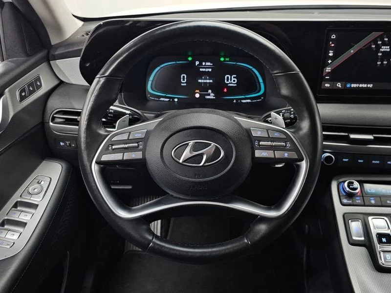 Hyundai Palisade 3.8 Automatic, снимка 9 - Автомобили и джипове - 55655944