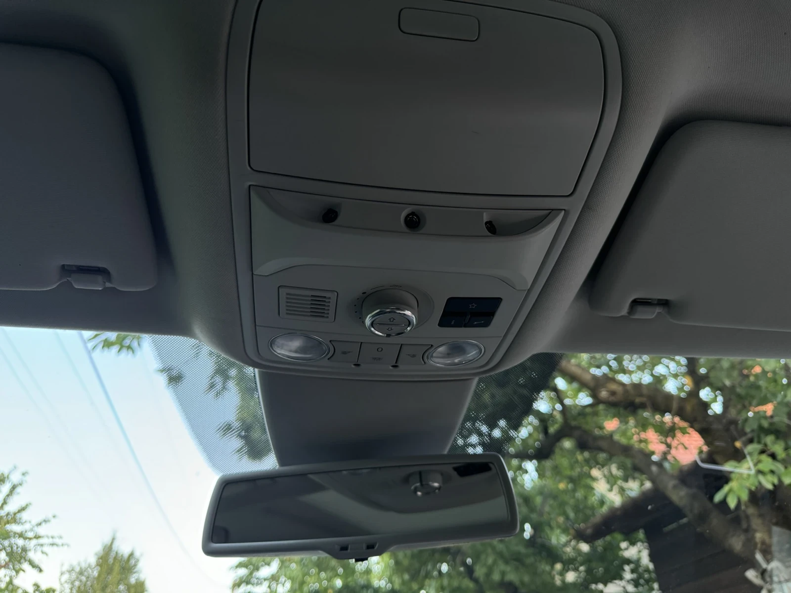 VW Touran 2.0tdi Carat | Mobile.bg   12