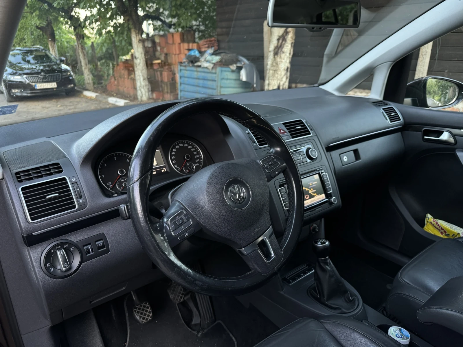 VW Touran 2.0tdi Carat - изображение 10