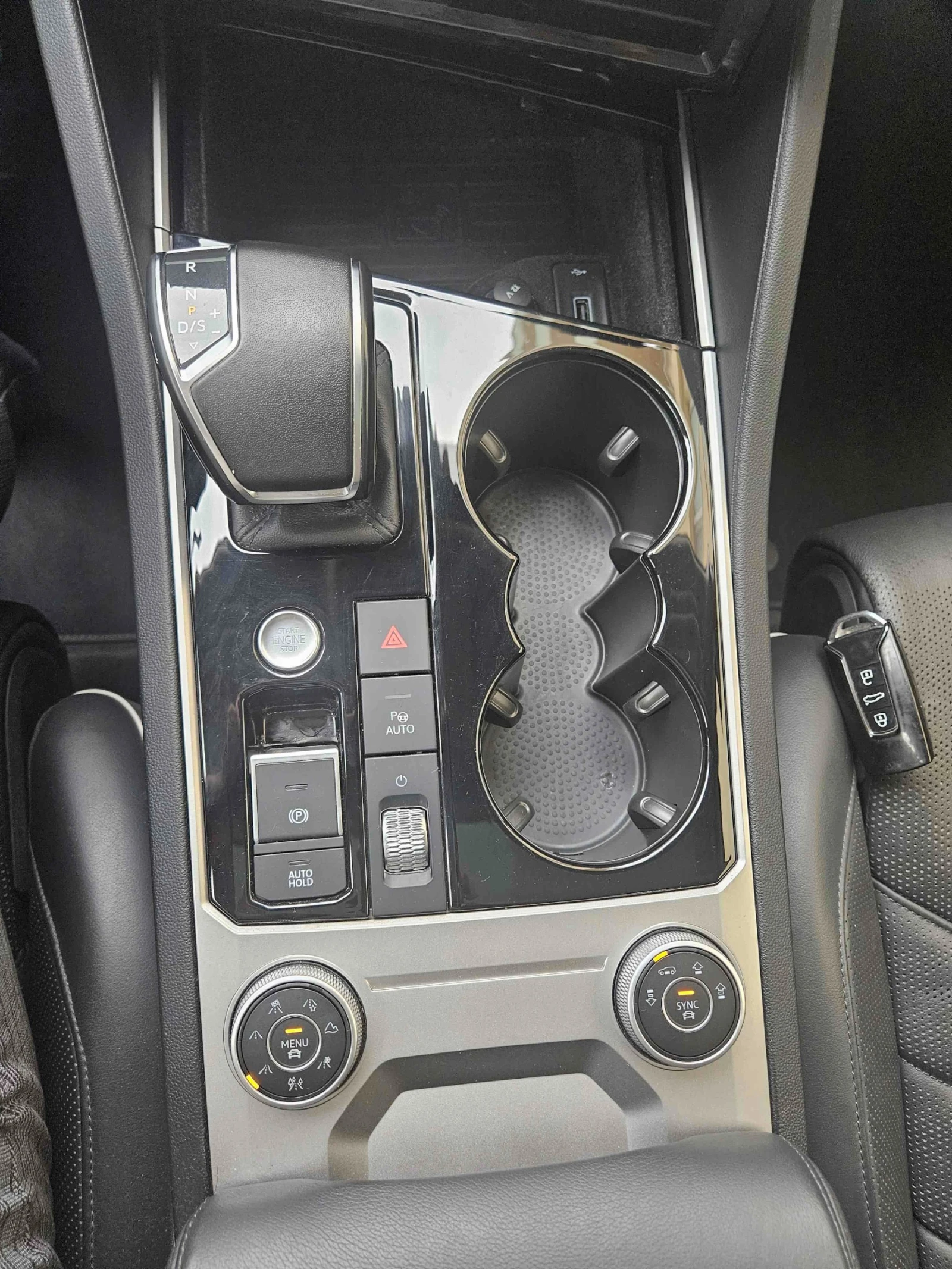 VW Touareg R-LINE Black Style | Mobile.bg   13