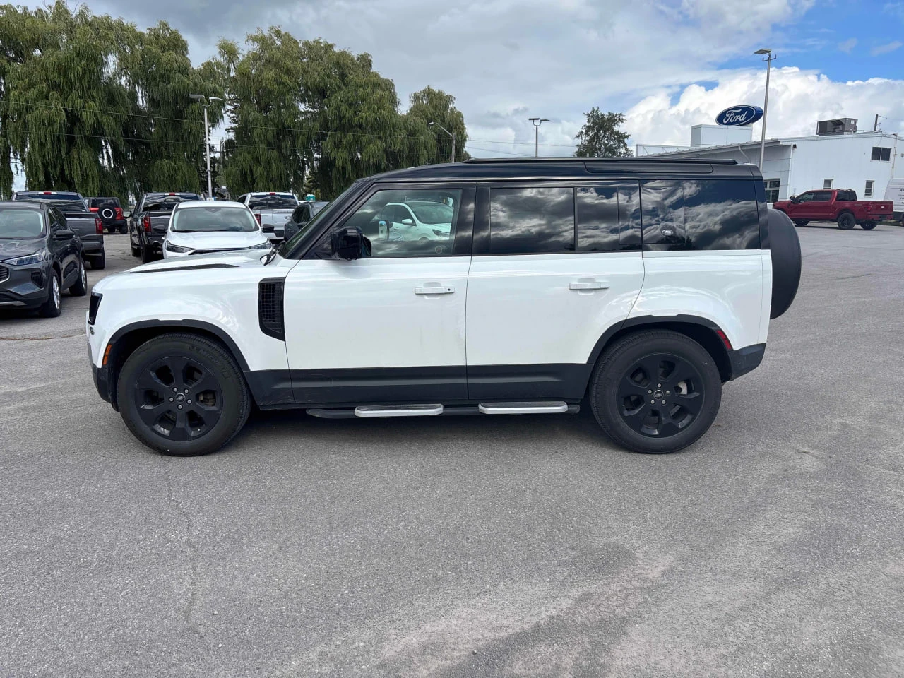 Land Rover Defender S* CARFAX* АВТОФИНАНСИРАНЕ* БЕЗ ПЪРВОНАЧАЛНА ВНОСК - изображение 2