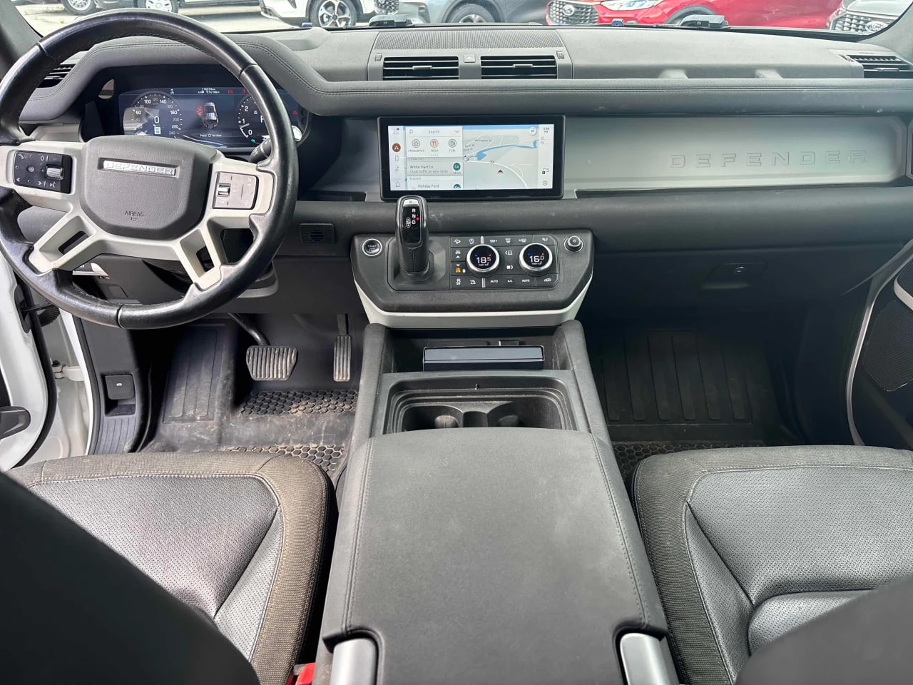 Land Rover Defender S* CARFAX* АВТОФИНАНСИРАНЕ* БЕЗ ПЪРВОНАЧАЛНА ВНОСК - изображение 9