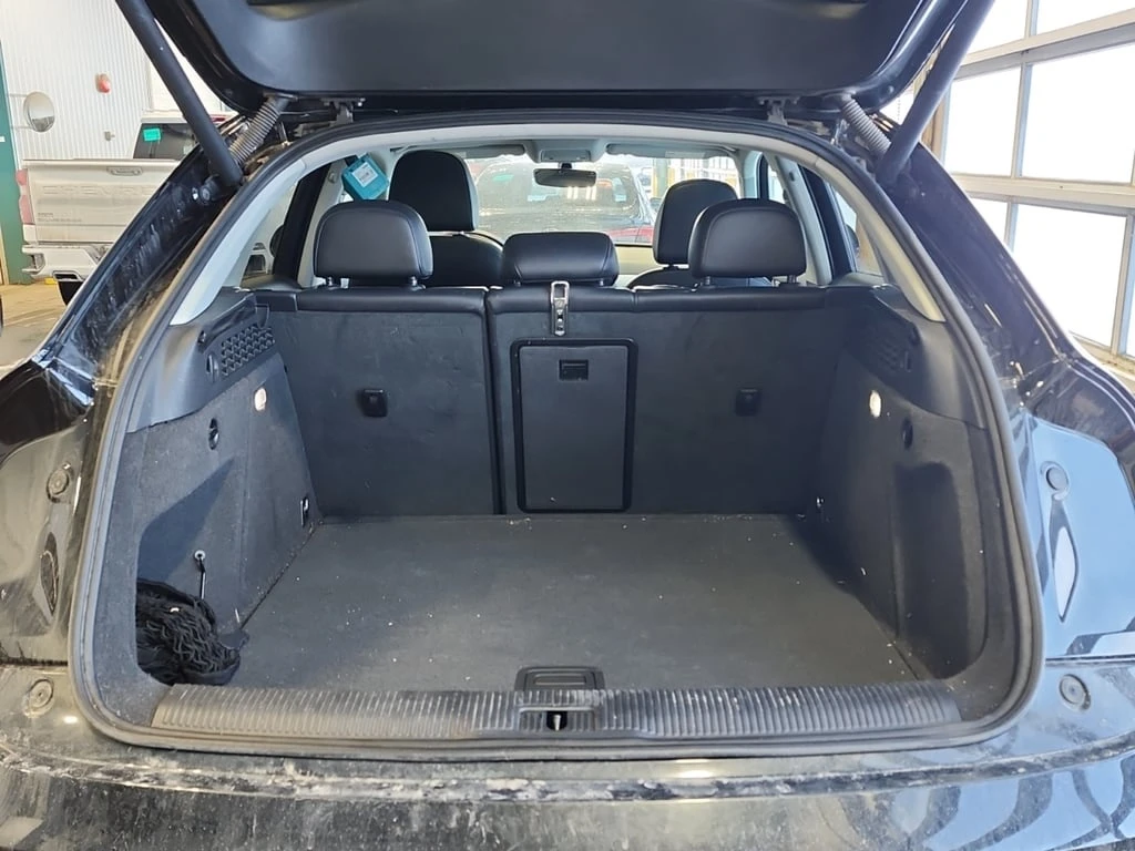 Audi Q3 * KOMFORT * CARFAX * ��� ������������ ������ | Mobile.bg � ����������� 14