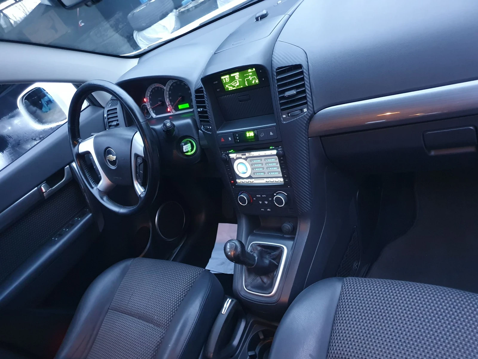 Chevrolet Captiva 2.4 GAZ  NAV 4X4 I KOJA  7 mesta - изображение 10