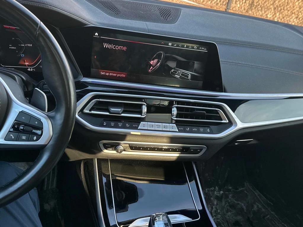 BMW X7 * xDrive40i * CARFAX * ВЪЗДУШНО ОКАЧВАНЕ* ДИСТРОНИ - изображение 9