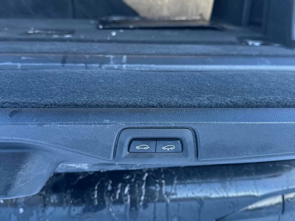 BMW X7 * xDrive40i * CARFAX * �������� ��������* �������� | Mobile.bg � ����������� 16