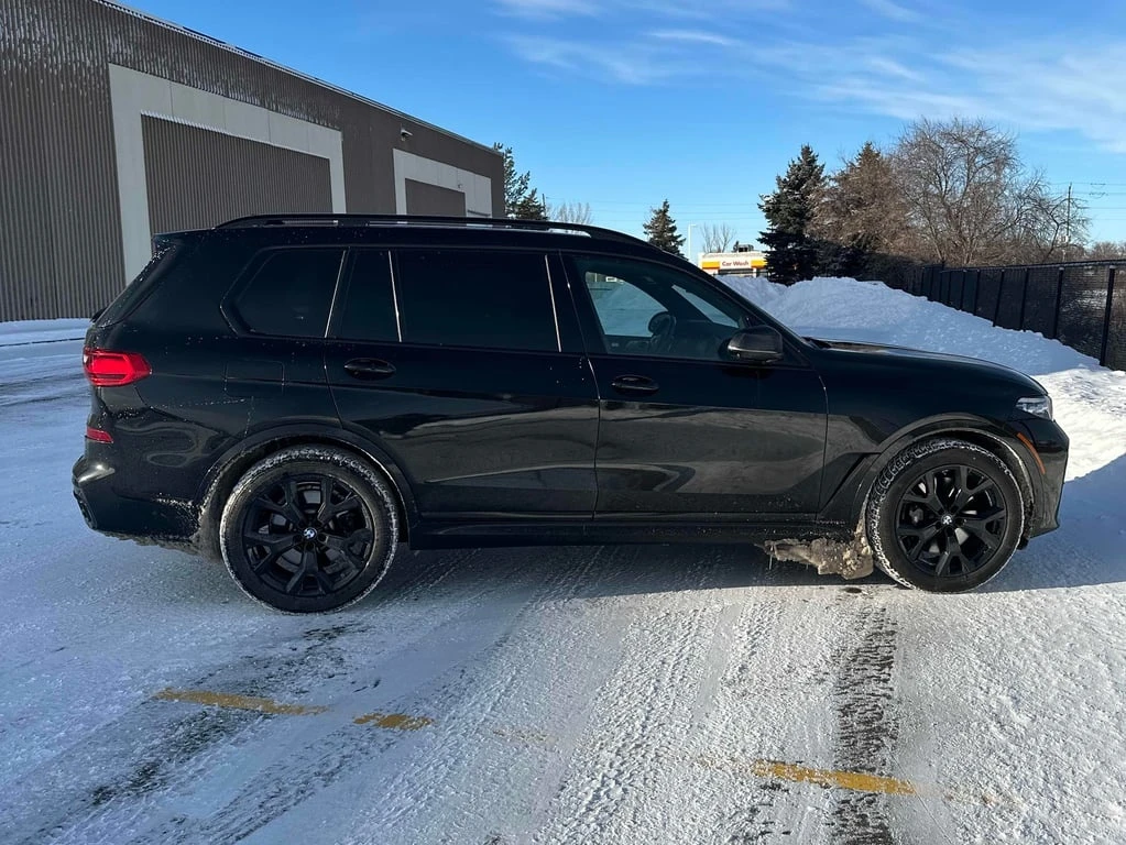 BMW X7 * xDrive40i * CARFAX * ВЪЗДУШНО ОКАЧВАНЕ* ДИСТРОНИ - изображение 3