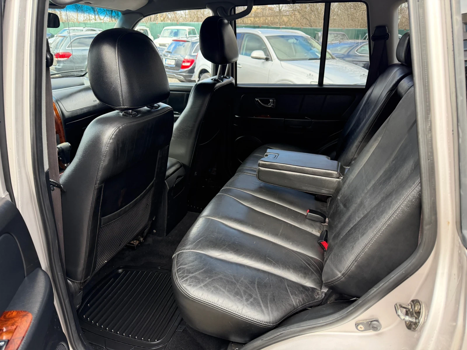 Hyundai Terracan 2.9 CRDi Автоматик 4х4, снимка 13 - Автомобили и джипове - 53271337