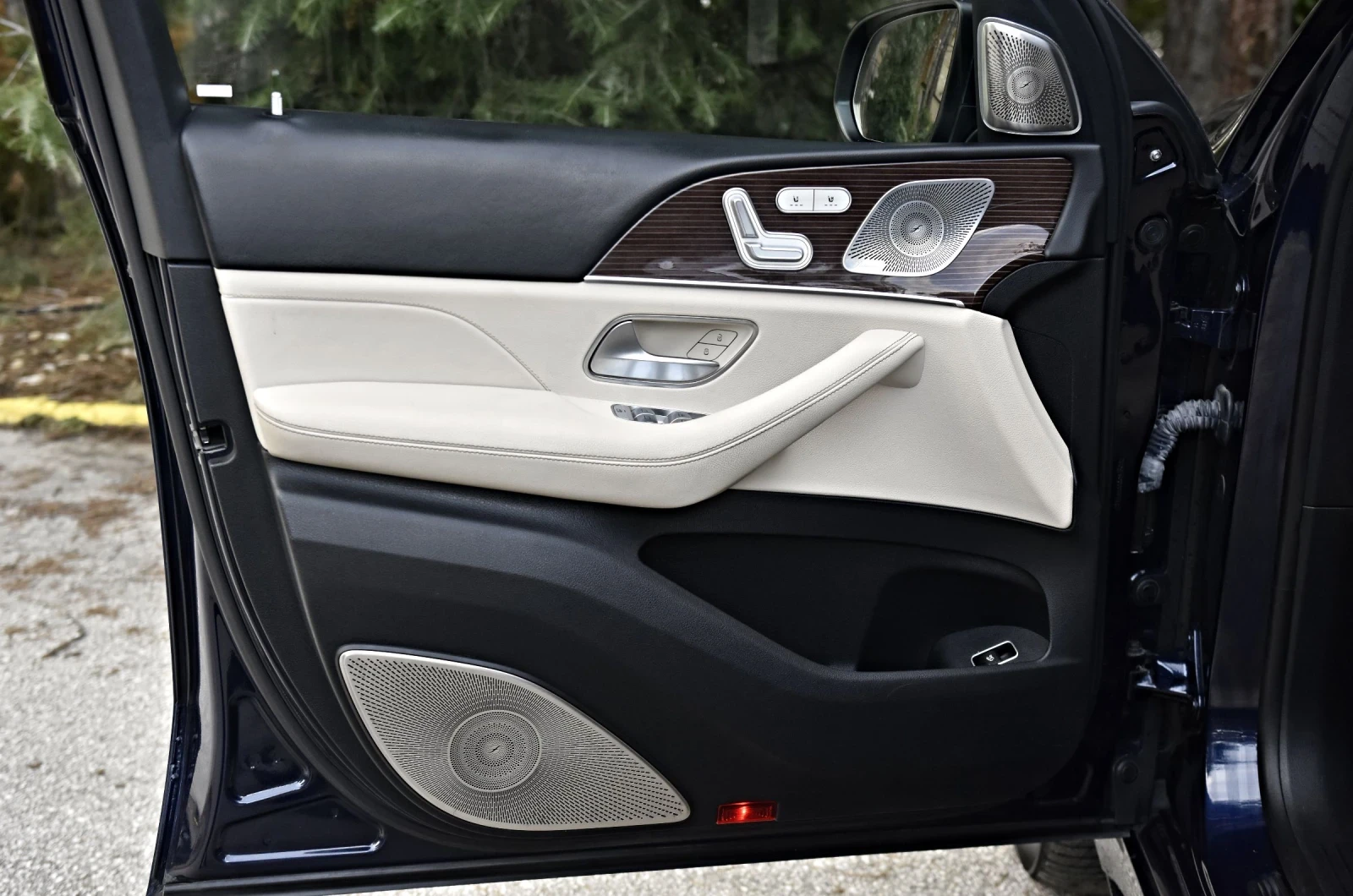 Mercedes-Benz GLE 400 Full AMG , снимка 11 - Автомобили и джипове - 53743480