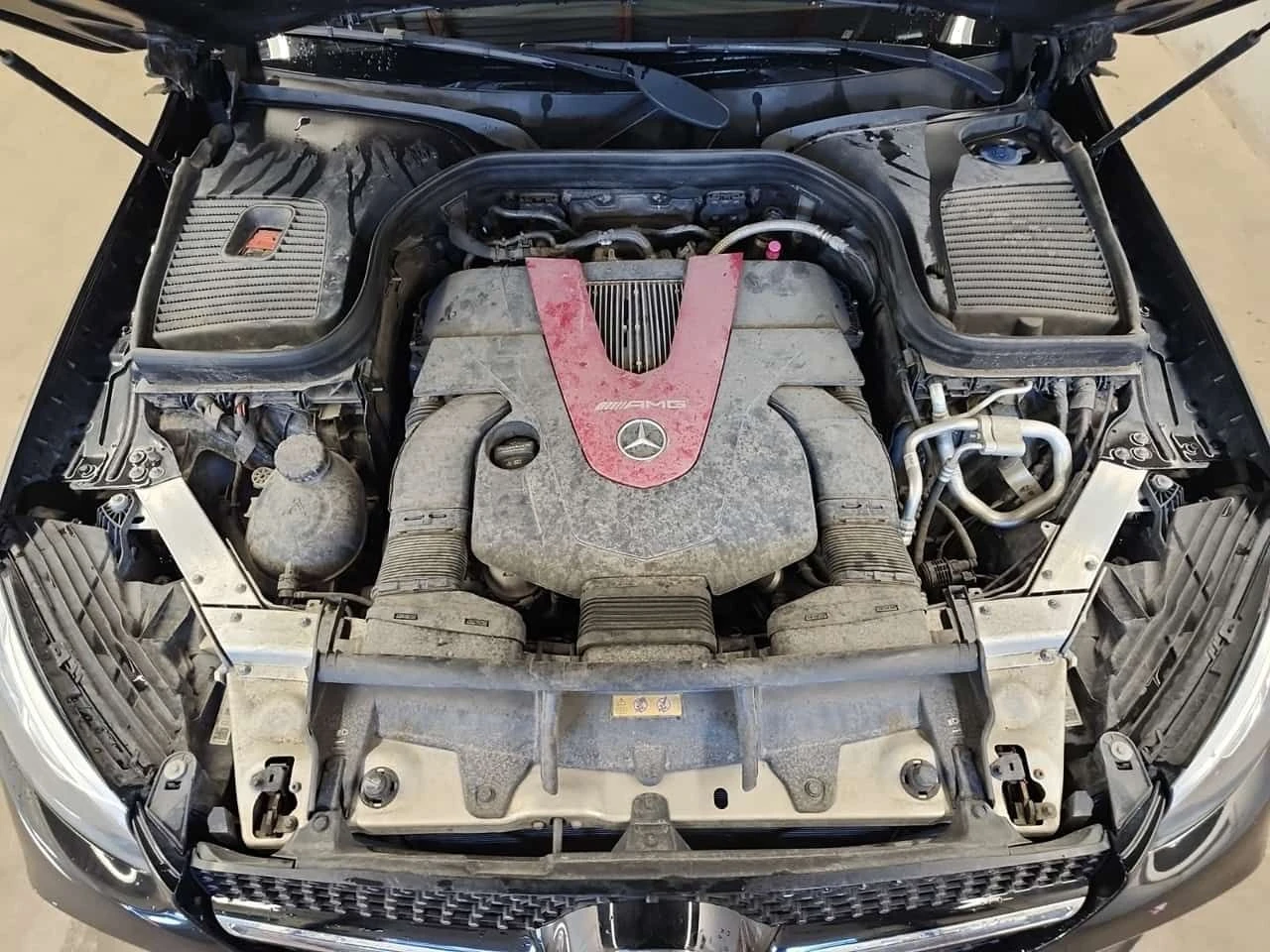 Mercedes-Benz GLC * AMG 43 * ПОДГРЕВИ * 360 * ПАНОРАМА, снимка 16 - Автомобили и джипове - 54330555