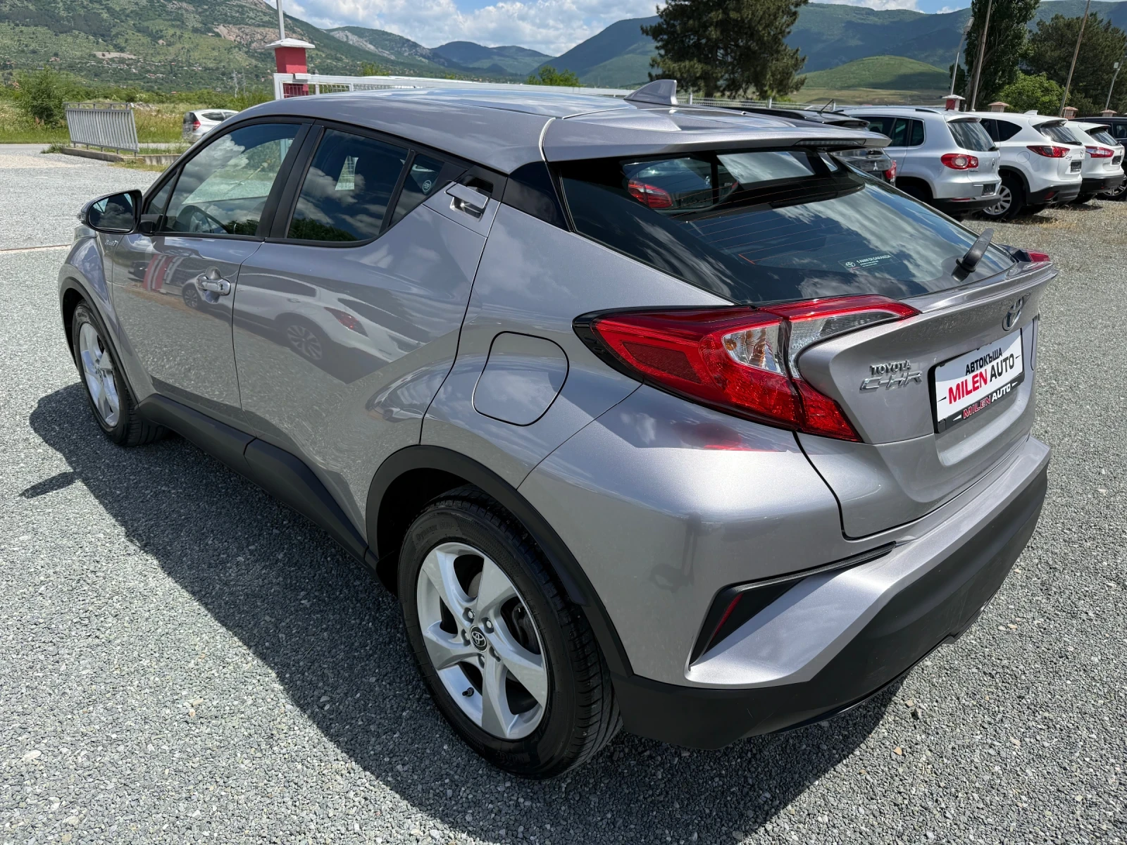 Toyota C-HR (KATO НОВА)^(ХИБРИД), снимка 8 - Автомобили и джипове - 54566890