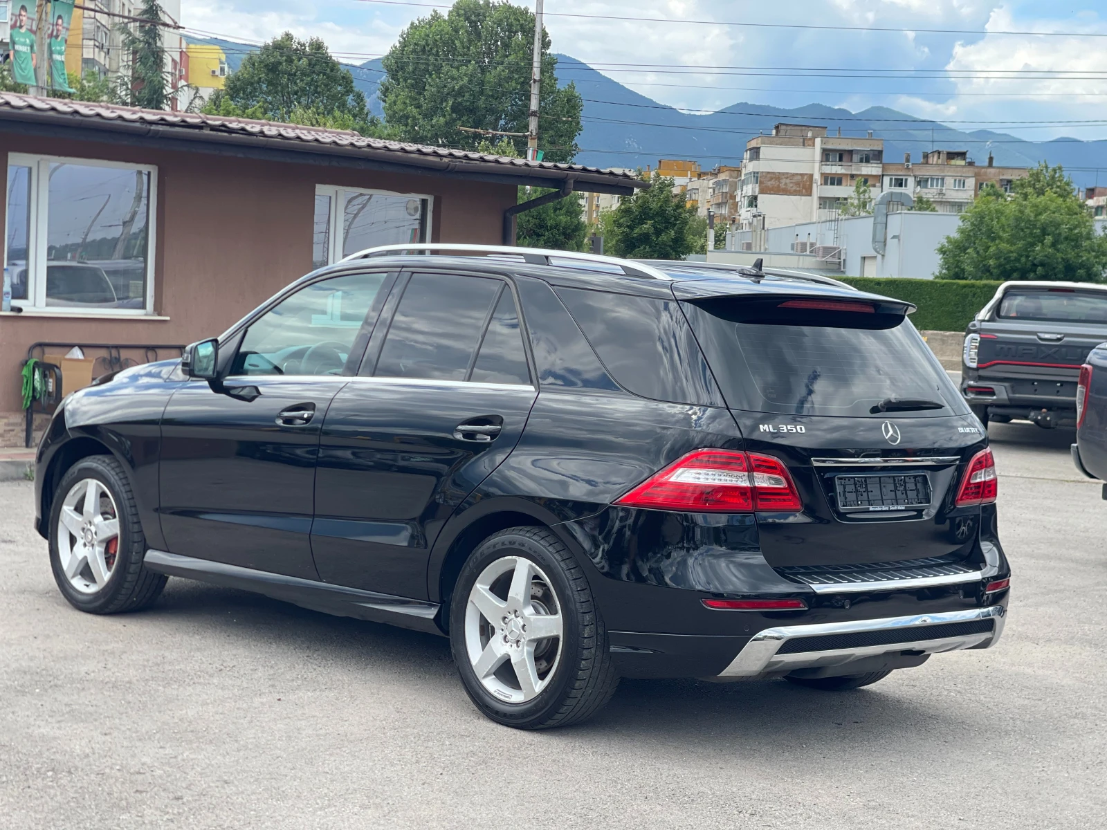 Mercedes-Benz ML 350 CDi AMG, снимка 3 - Автомобили и джипове - 55263768