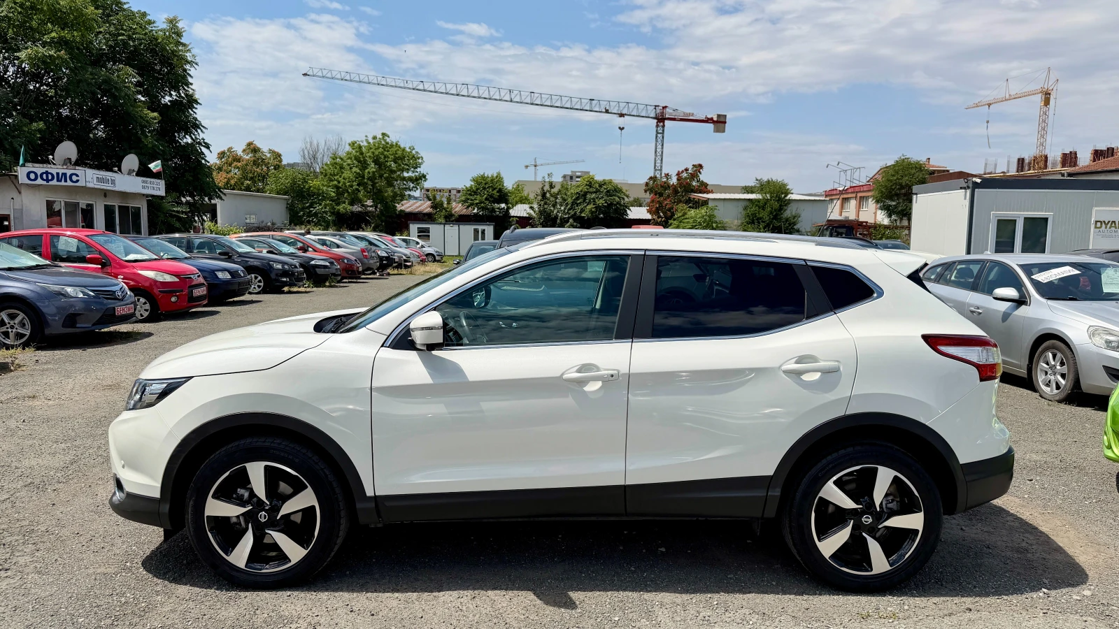 Nissan Qashqai Автоматик!Внос Швейцария!Навигация, Камери 360, Te, снимка 8 - Автомобили и джипове - 55431395