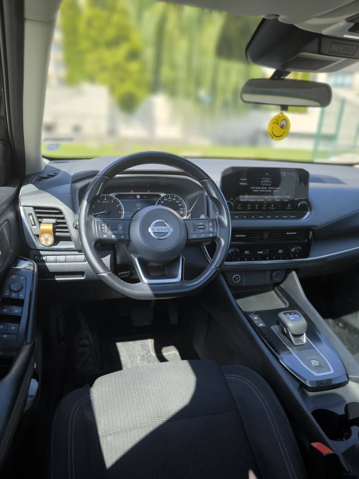 Nissan Qashqai Accenta+ MHEV, 1, 3 Първи собственик БГ, в ГАРАНЦИ, снимка 14 - Автомобили и джипове - 55580106