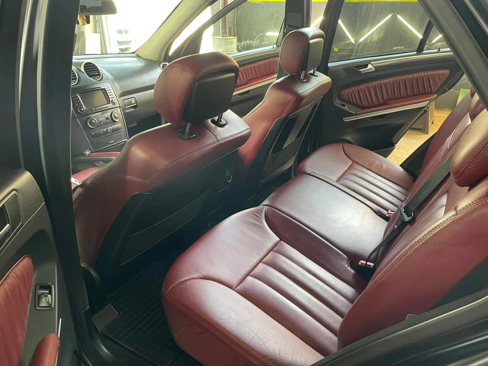 Mercedes-Benz ML 500, снимка 8 - Автомобили и джипове - 56066024