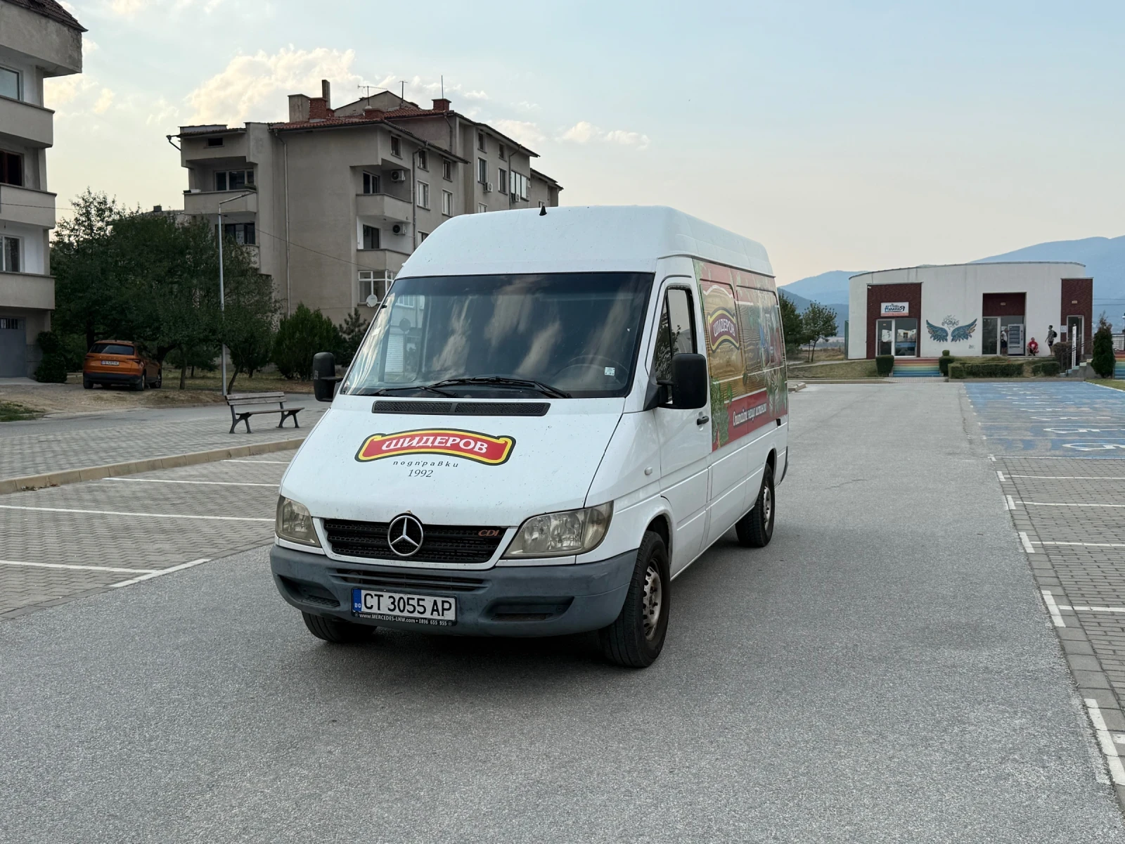 Mercedes-Benz Sprinter 211 ТОВАРЕН, снимка 2 - Бусове и автобуси - 55709749