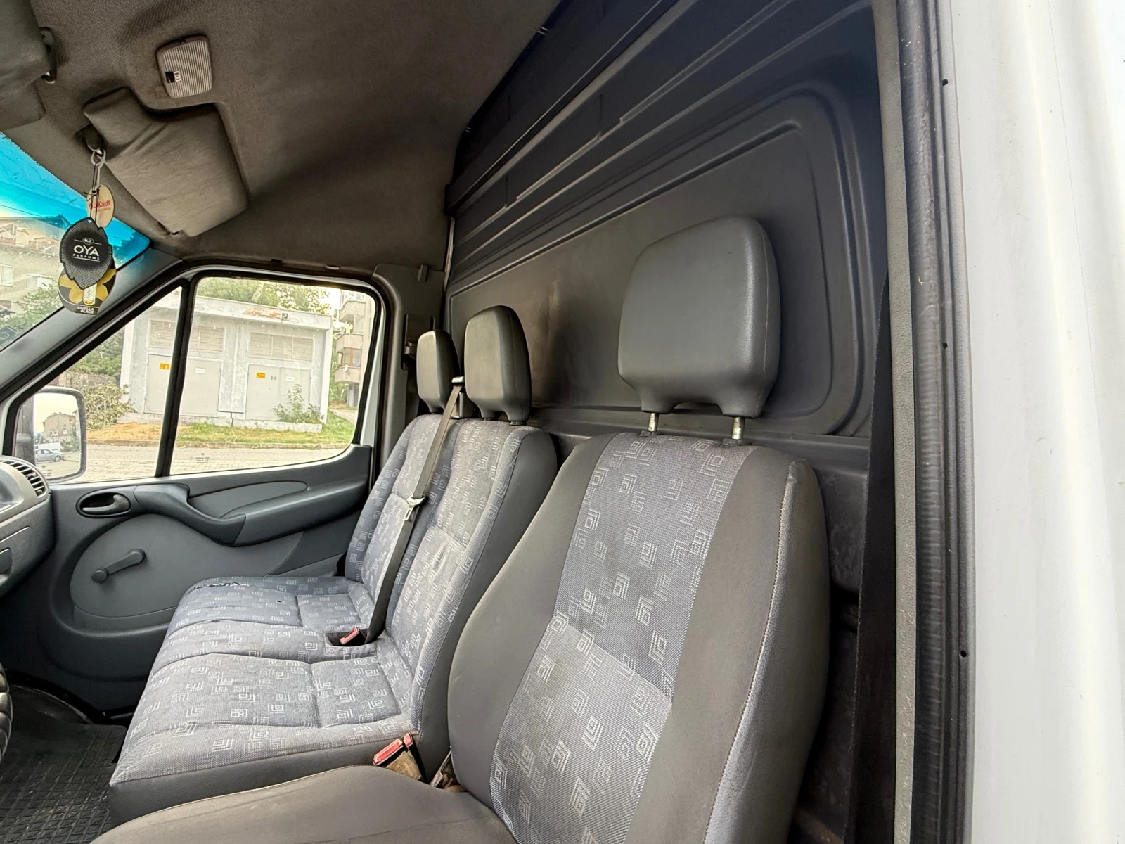 Mercedes-Benz Sprinter 211 ТОВАРЕН, снимка 14 - Бусове и автобуси - 55709749