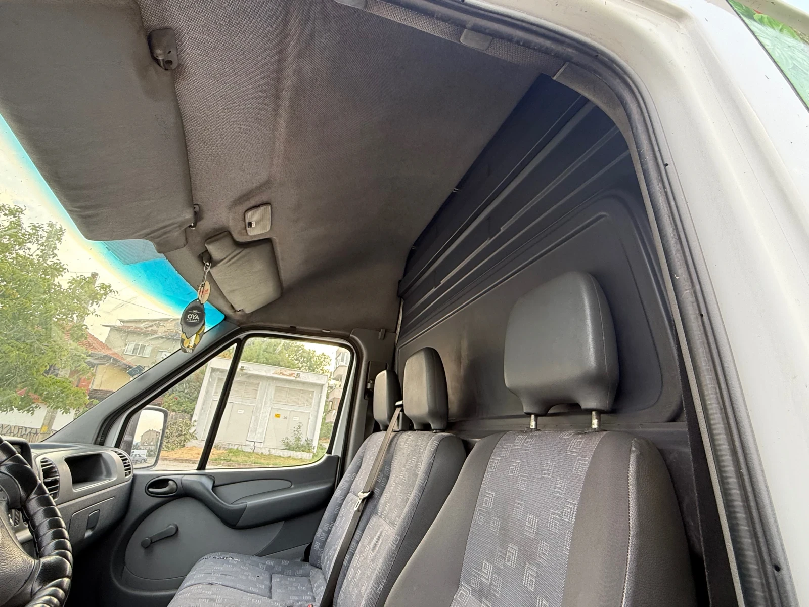 Mercedes-Benz Sprinter 211 ТОВАРЕН, снимка 15 - Бусове и автобуси - 55709749