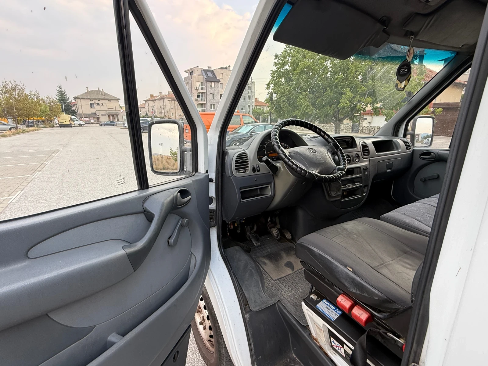 Mercedes-Benz Sprinter 211 ТОВАРЕН, снимка 16 - Бусове и автобуси - 55709749