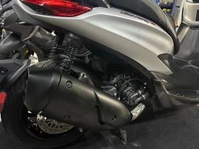 Piaggio Beverly 300hpe S 03.2023г., снимка 10