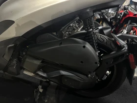 Piaggio Beverly 300hpe S 03.2023г., снимка 11