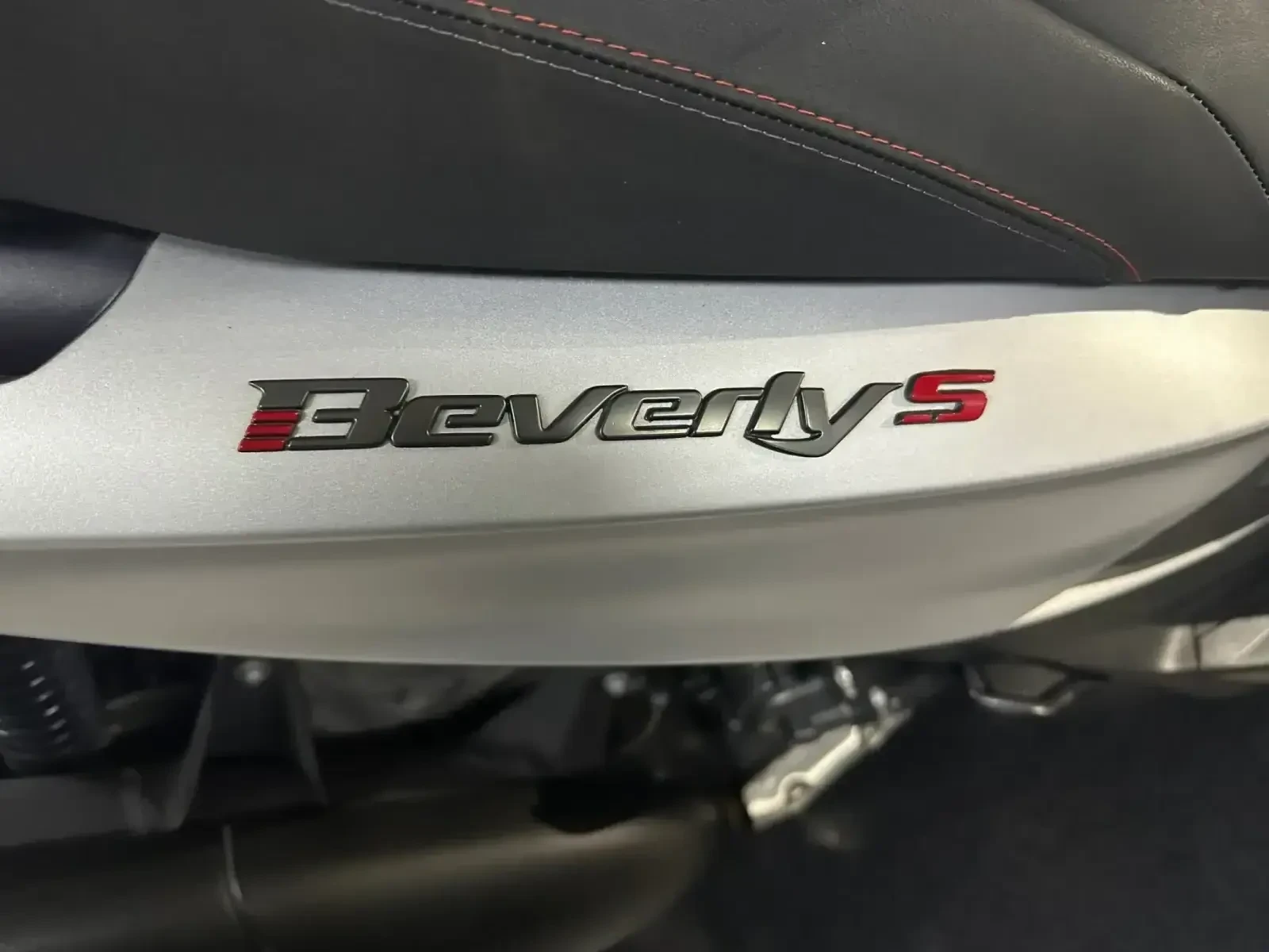 Piaggio Beverly 300hpe S 03.2023. | Mobile.bg   16