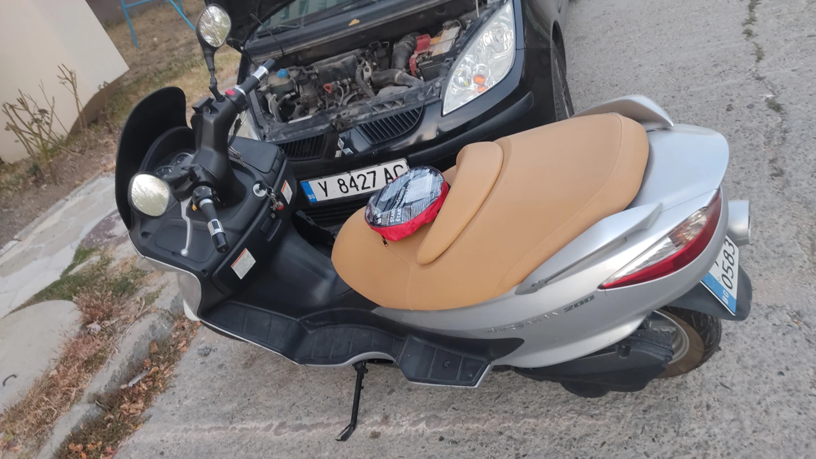 Suzuki Burgman 200, снимка 5 - Мотоциклети и мототехника - 55390769