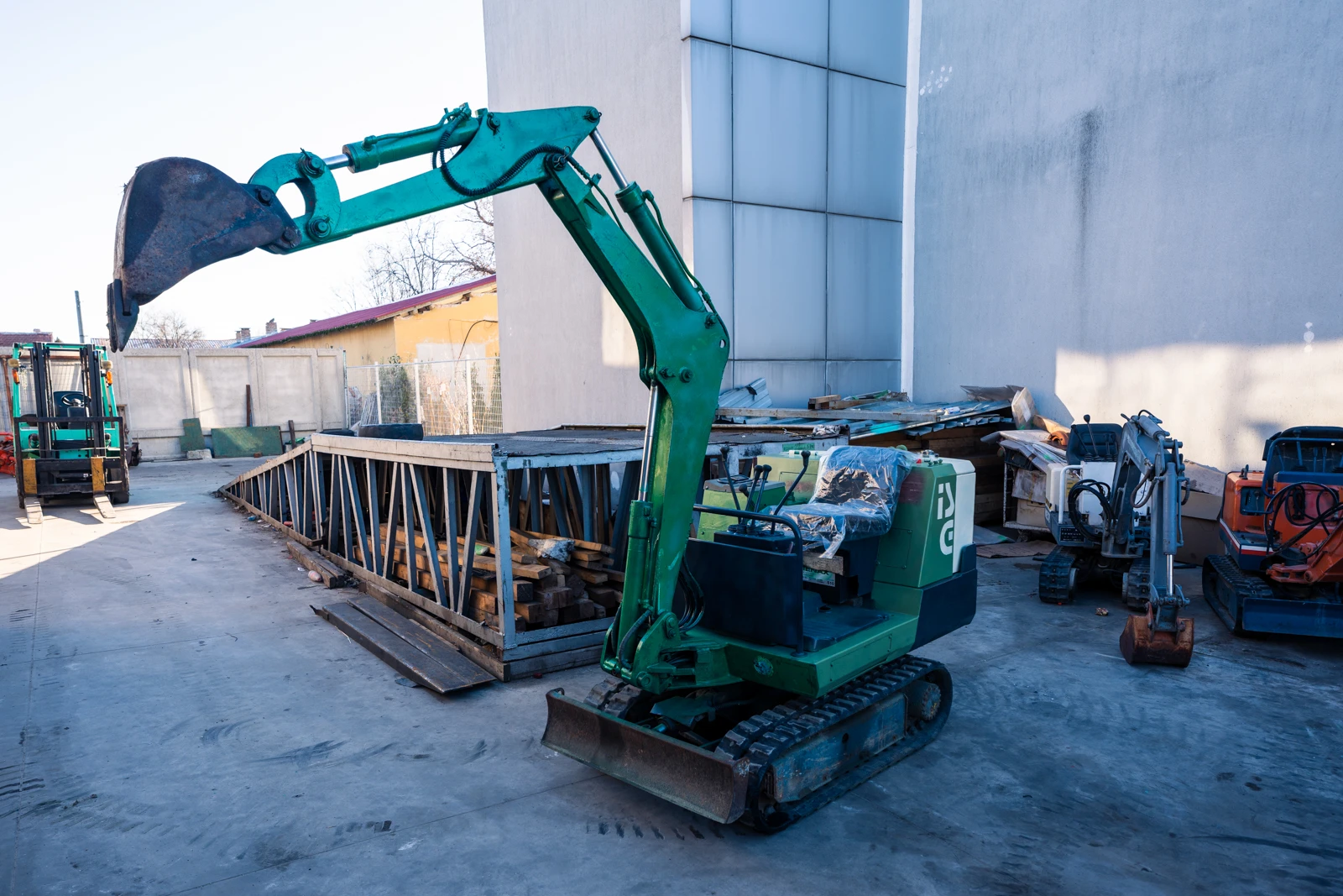  Hanix IHI IS12GX | Mobile.bg   1