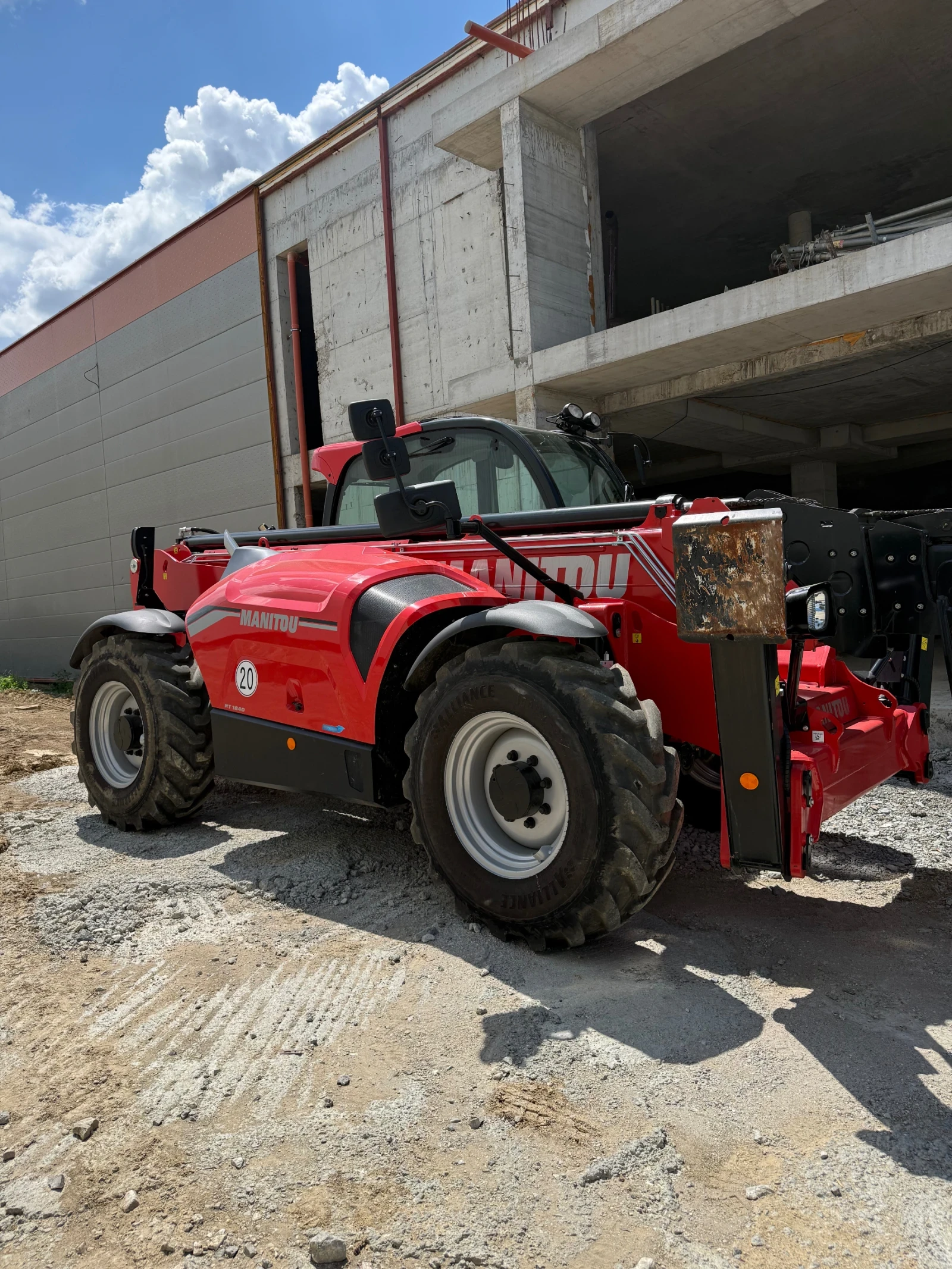 Телескопични товарачи Manitou Mt1840, снимка 3 - Индустриална техника - 55503227