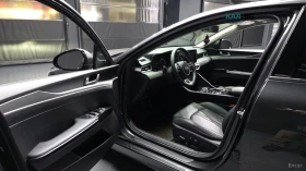 Kia K5 2.0 ГАЗ* PRESTIGE* ПОДГРЕВ* ОБДУХВАНЕ* ПАНО* КАМЕР, снимка 9