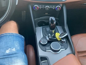 Alfa Romeo Giulia 2.2 M-Jet 210hp 4x4 VELOCE, снимка 8