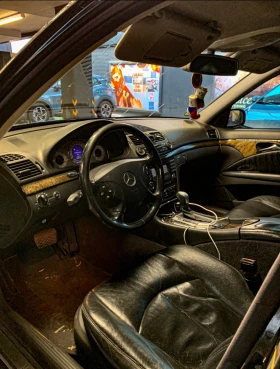 Обява за продажба на Mercedes-Benz E 500 LPG ~13 999 лв. - изображение 2
